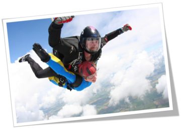 Valentine's day skydiving for pancreatic cancer action